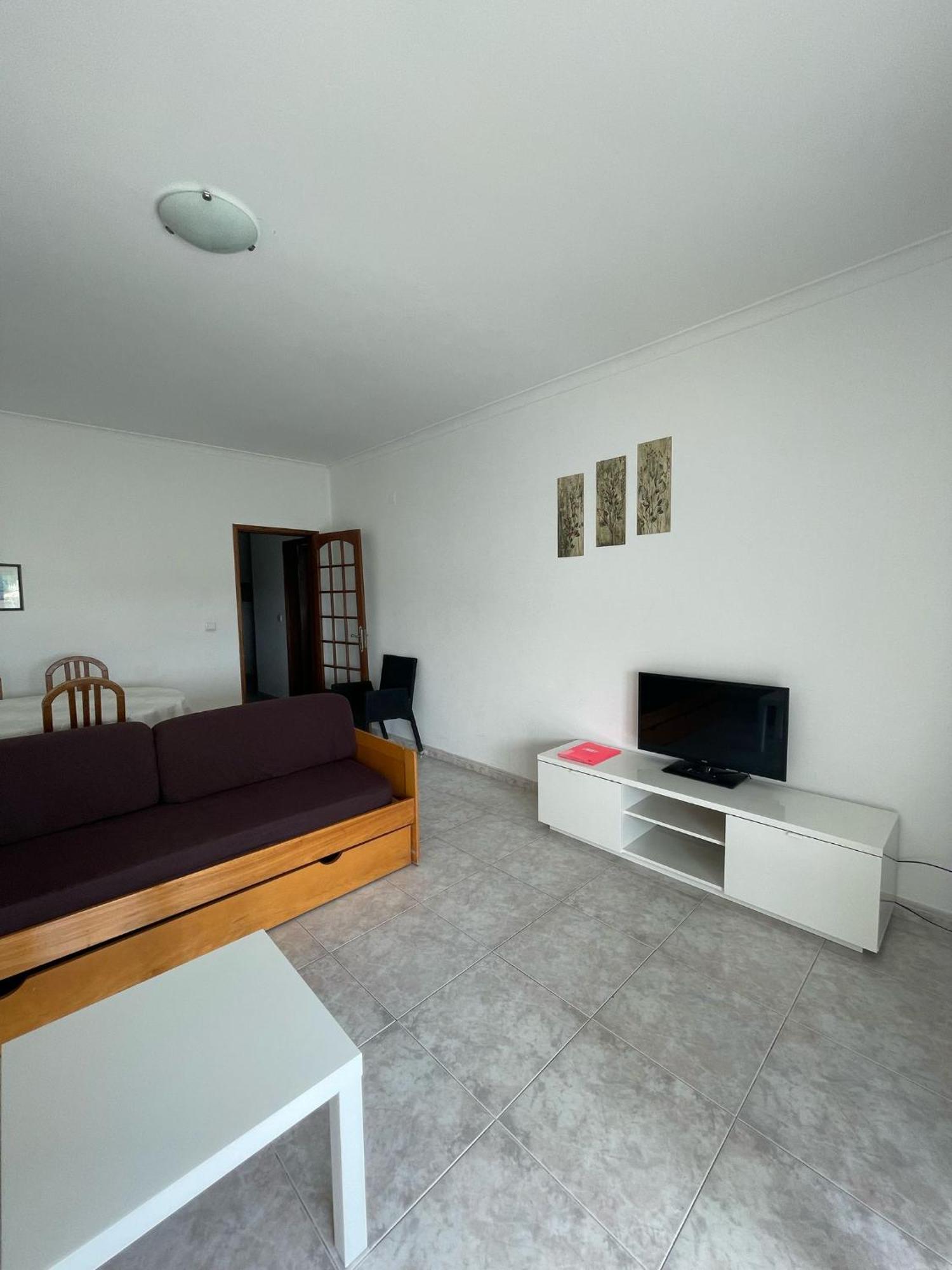 Apartamento T1 Todo Equipado อัลบูเฟรา ภายนอก รูปภาพ